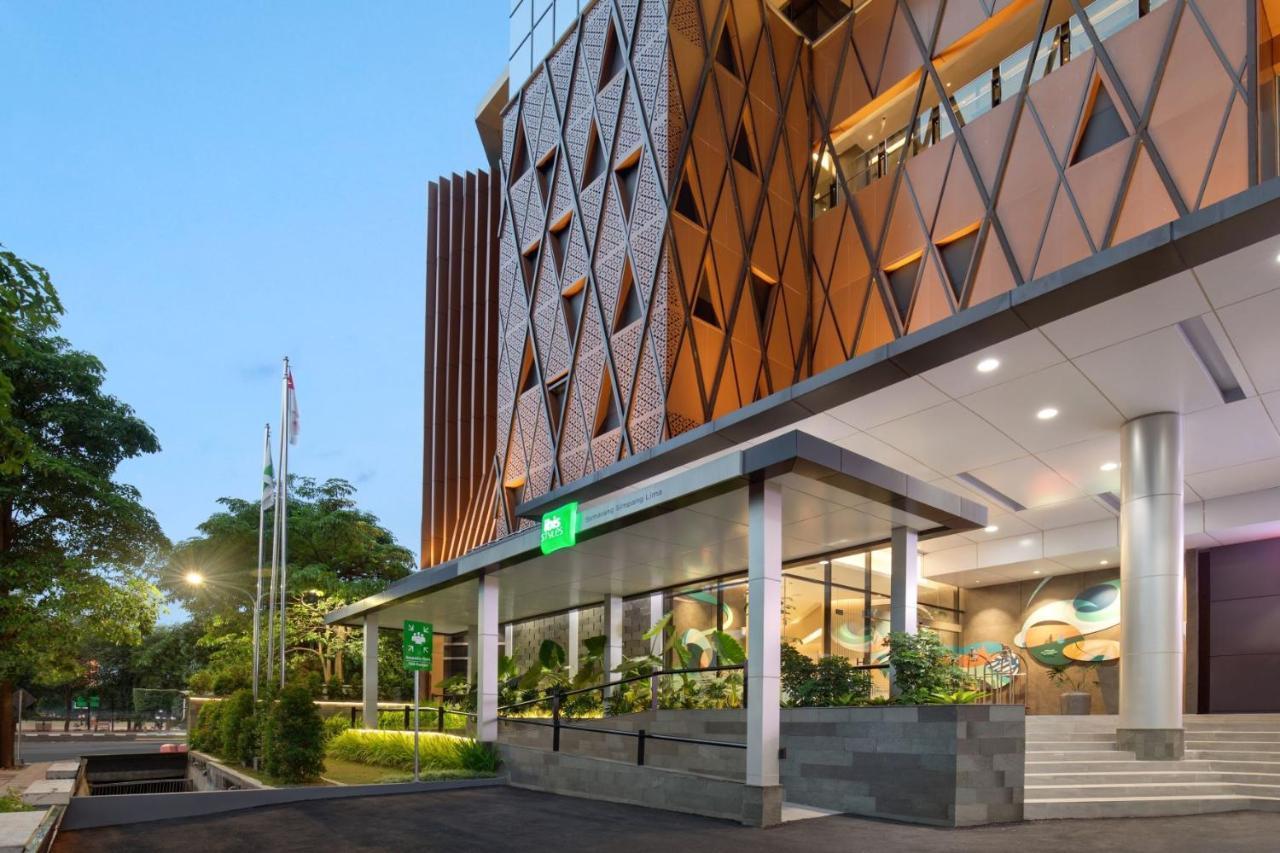 Hotel Ibis Styles Semarang Simpang Lima Exterior foto