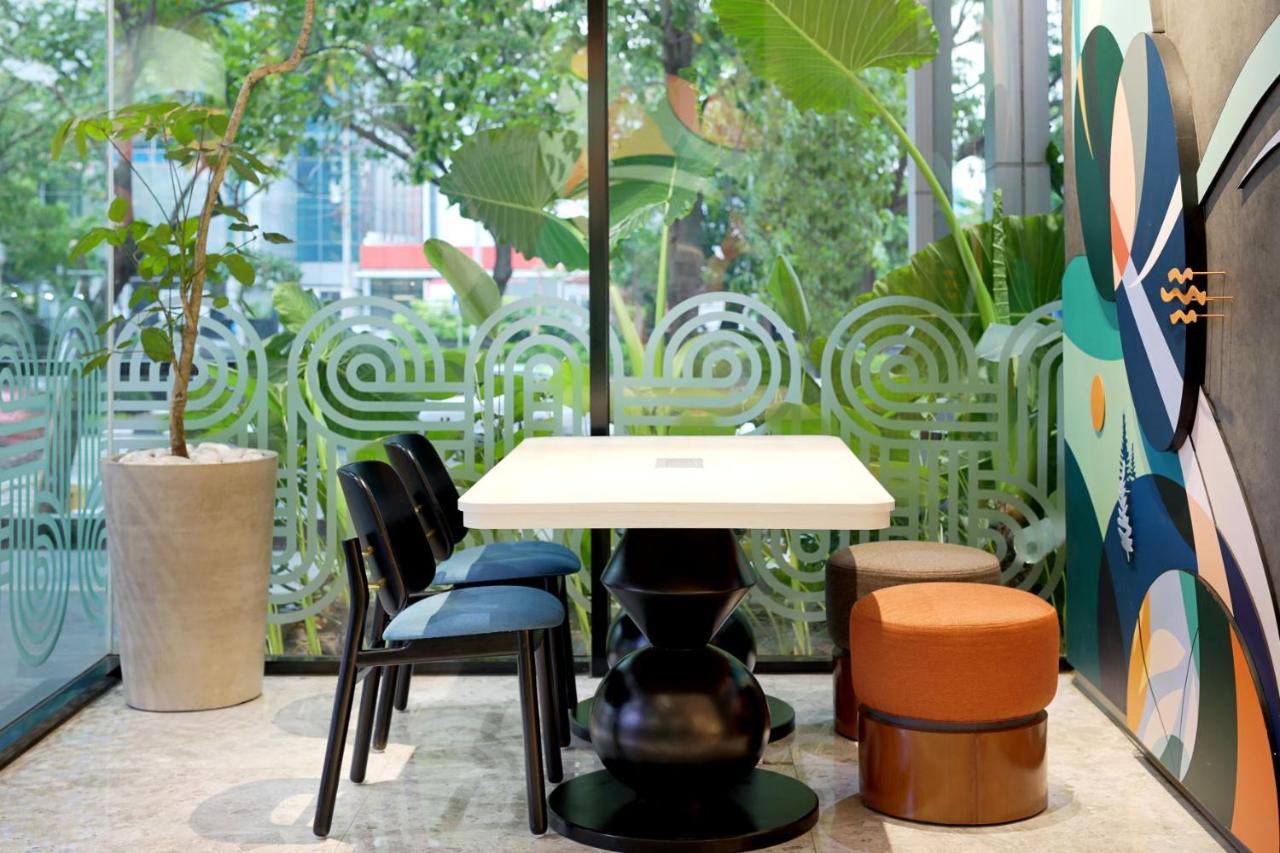 Hotel Ibis Styles Semarang Simpang Lima Exterior foto