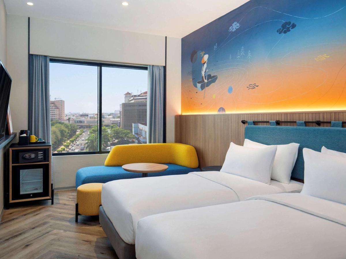 Hotel Ibis Styles Semarang Simpang Lima Exterior foto