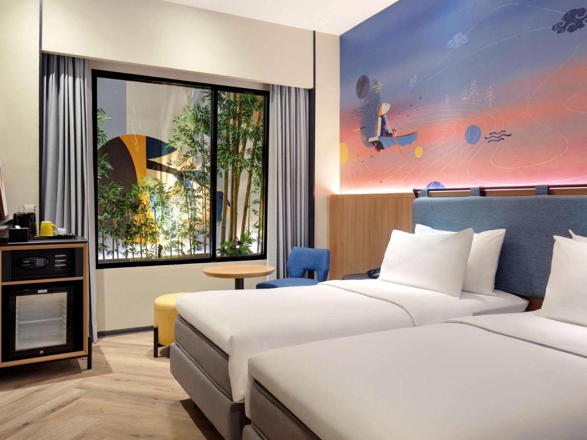 Hotel Ibis Styles Semarang Simpang Lima Exterior foto