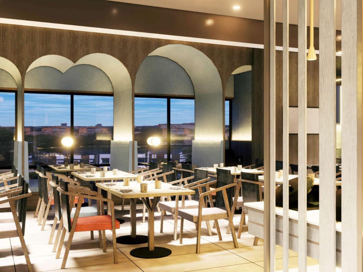 Hotel Ibis Styles Semarang Simpang Lima Exterior foto