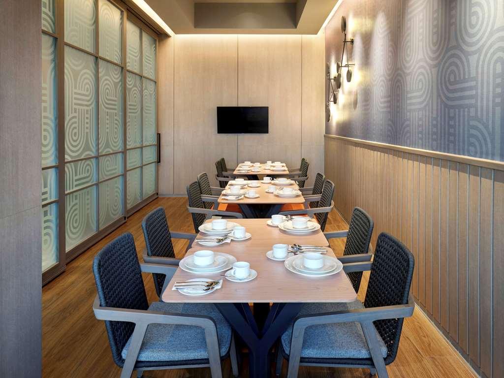Hotel Ibis Styles Semarang Simpang Lima Einrichtungen foto